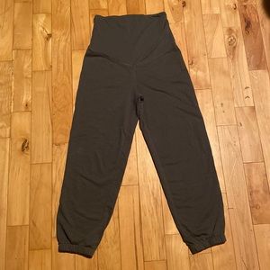 H&M Maternity Joggers / Sweatpants